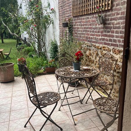 פונטנה-סוס-בואה Studio Avec Terrasse Sur Jardin מראה חיצוני תמונה