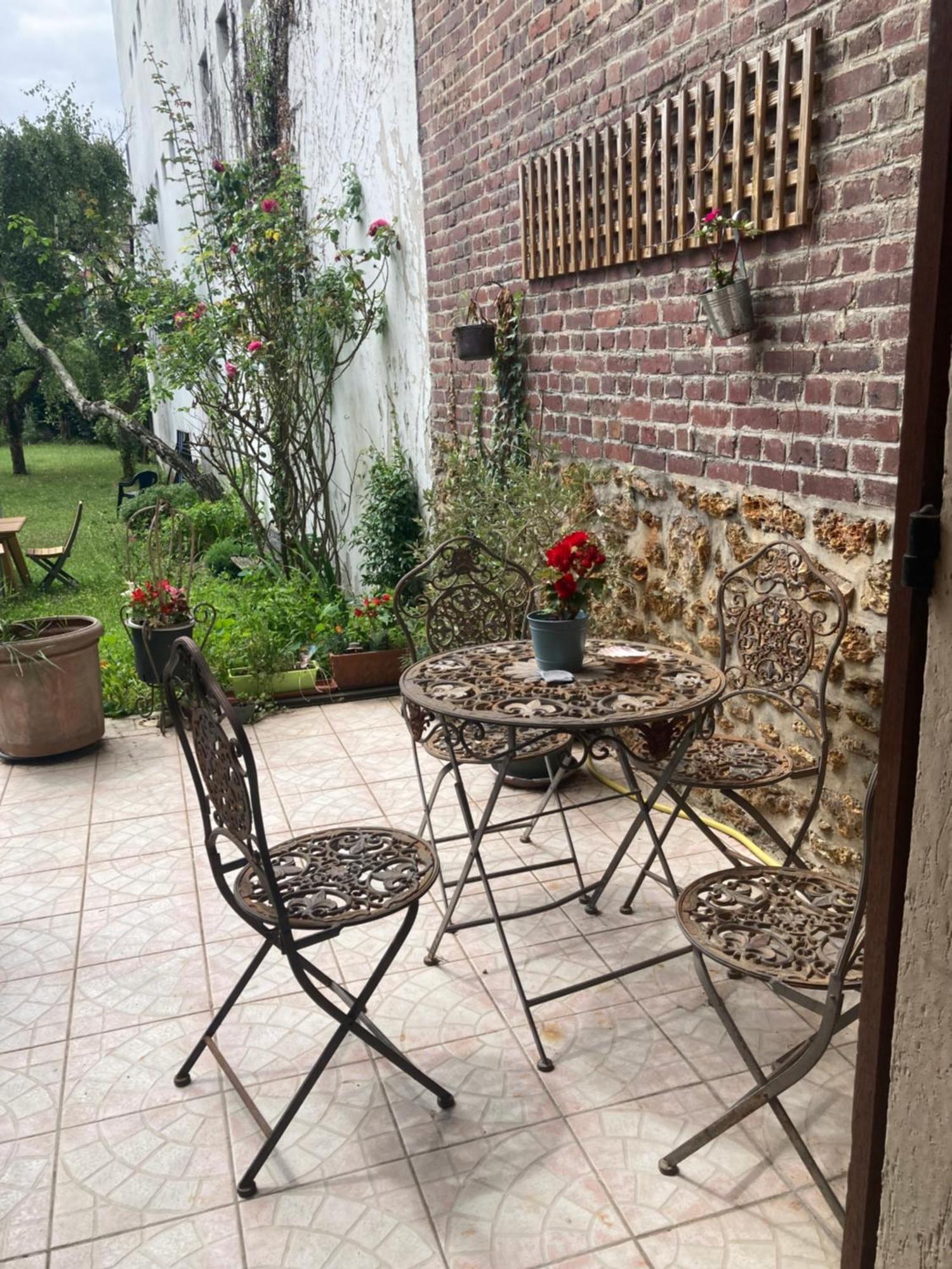 פונטנה-סוס-בואה Studio Avec Terrasse Sur Jardin מראה חיצוני תמונה